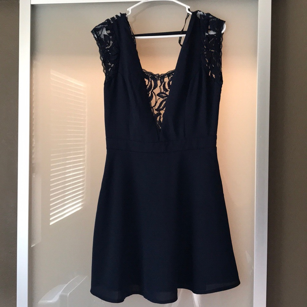 NWT Marineblu dress